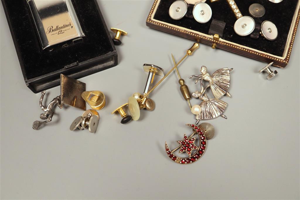 Mixed jewellery etc. including paste set cross and crescent brooch, cufflinks, lighter, a silver brooch and tennis player.